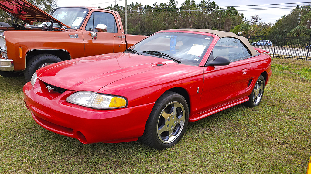 Usually a new body style or generation for an American muscle car is a quick way to be named the Indy 500 pace car for that model year. The SN95 generation Ford Mustang earned its spot pacing the field for one of America’s greatest races in 1994, with a corresponding pace car edition available to Mustang Cobra buyers. Only 1,000 were built. This one has a TREMEC T-5 5-speed transmission behind an H.O. 5.0L pushrod V8 and a mere 4,892 miles on the odometer. When the gavel dropped it sold for $16,500