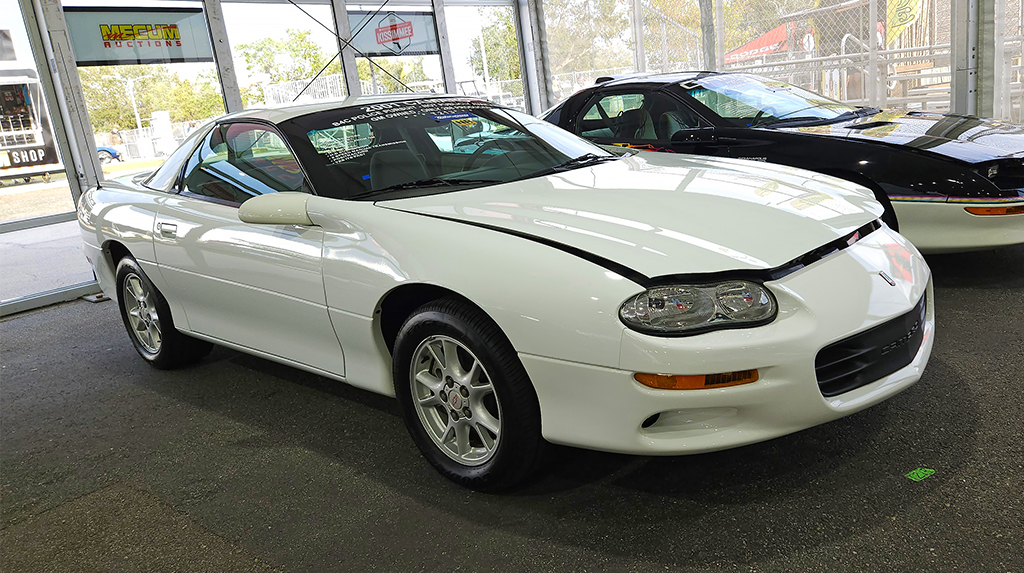 Continuing the TREMEC-equipped bargain theme (yes we said that about a 4th Gen Camaro) this seemingly plain white 2001 Camaro was way more than it seemed. Notice the lack of Z28 or SS badges? No, this isn’t a V6 Camaro either. Say hello to one of the rare B4C police package 4th Gen Camaros with LS1 and TREMEC T-56 6-speed transmission. This car never really left the factory though, going straight to the GM Proving Grounds which makes it’s low 3,271 miles really amazing. It sold for only $29,700, which is a great price for such a sleeper with a lot of potential.