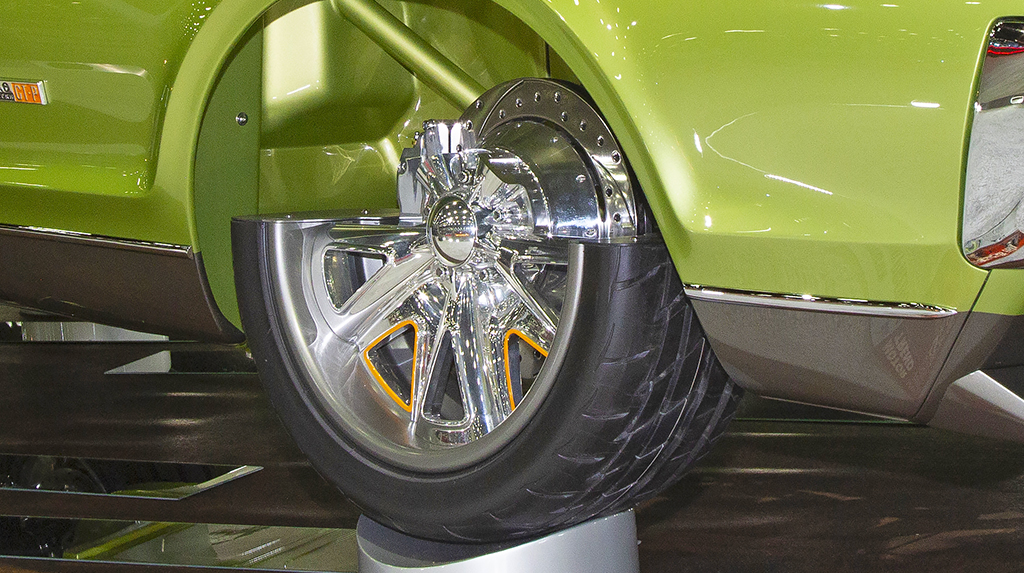 A signature display feature of JF Kustom’s cars are an extra wheel cut in half to give people an easier look at the brakes and inside the wheelwell at the front suspension. 